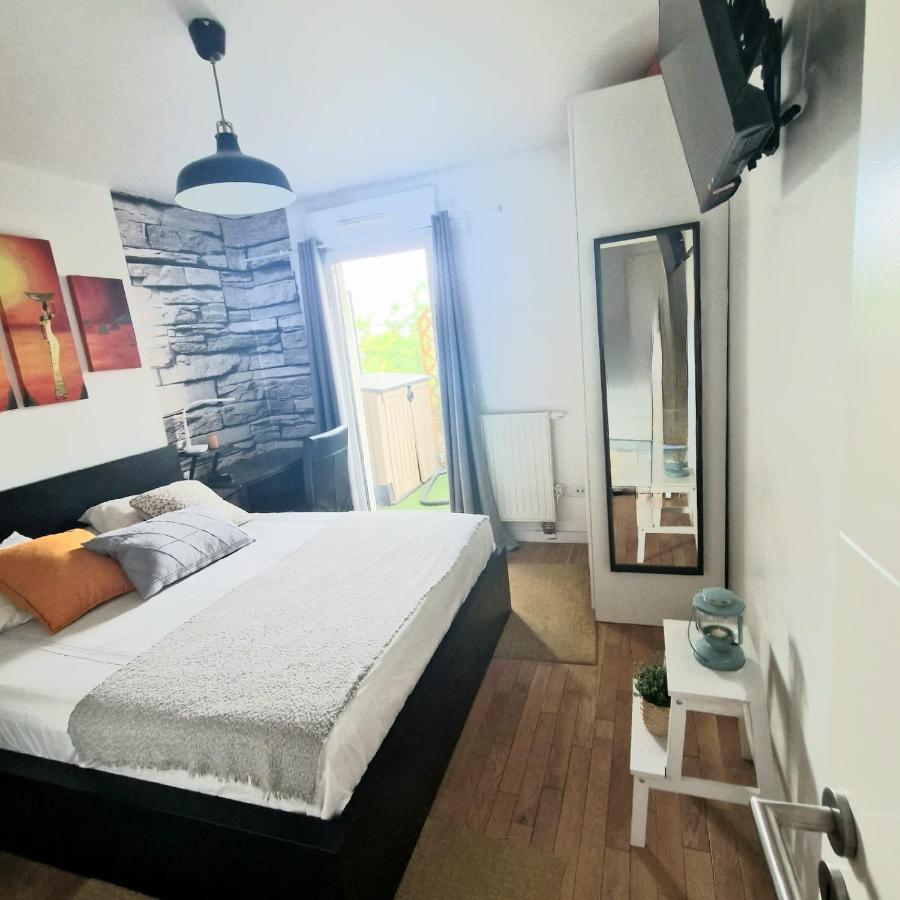 Modern And Confortable Apartment Close To Paris Bois-Colombes Kültér fotó