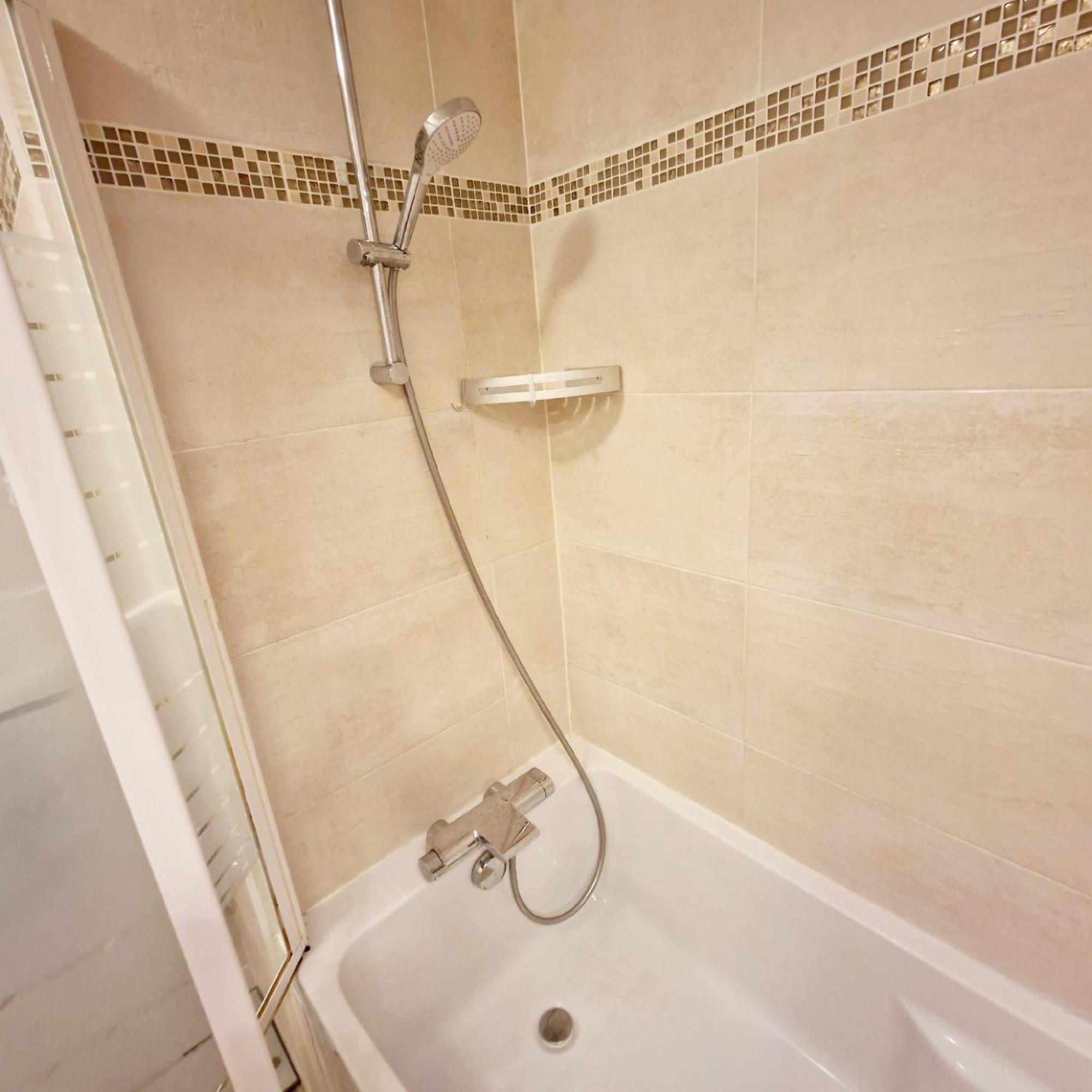 Modern And Confortable Apartment Close To Paris Bois-Colombes Kültér fotó